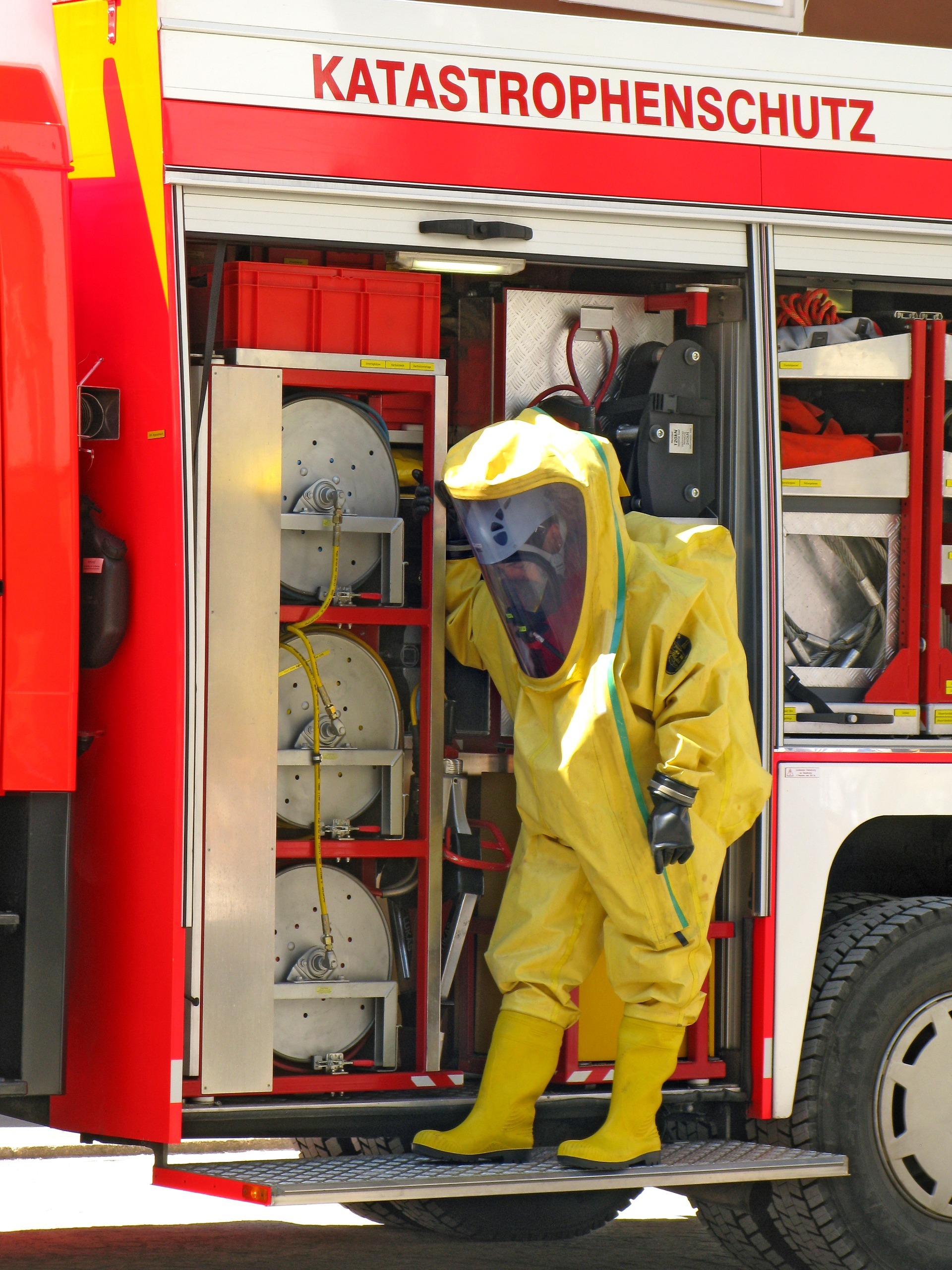 cbrn-dekontamination-feuerwehr cbrn-dekontamination-feuerwehr