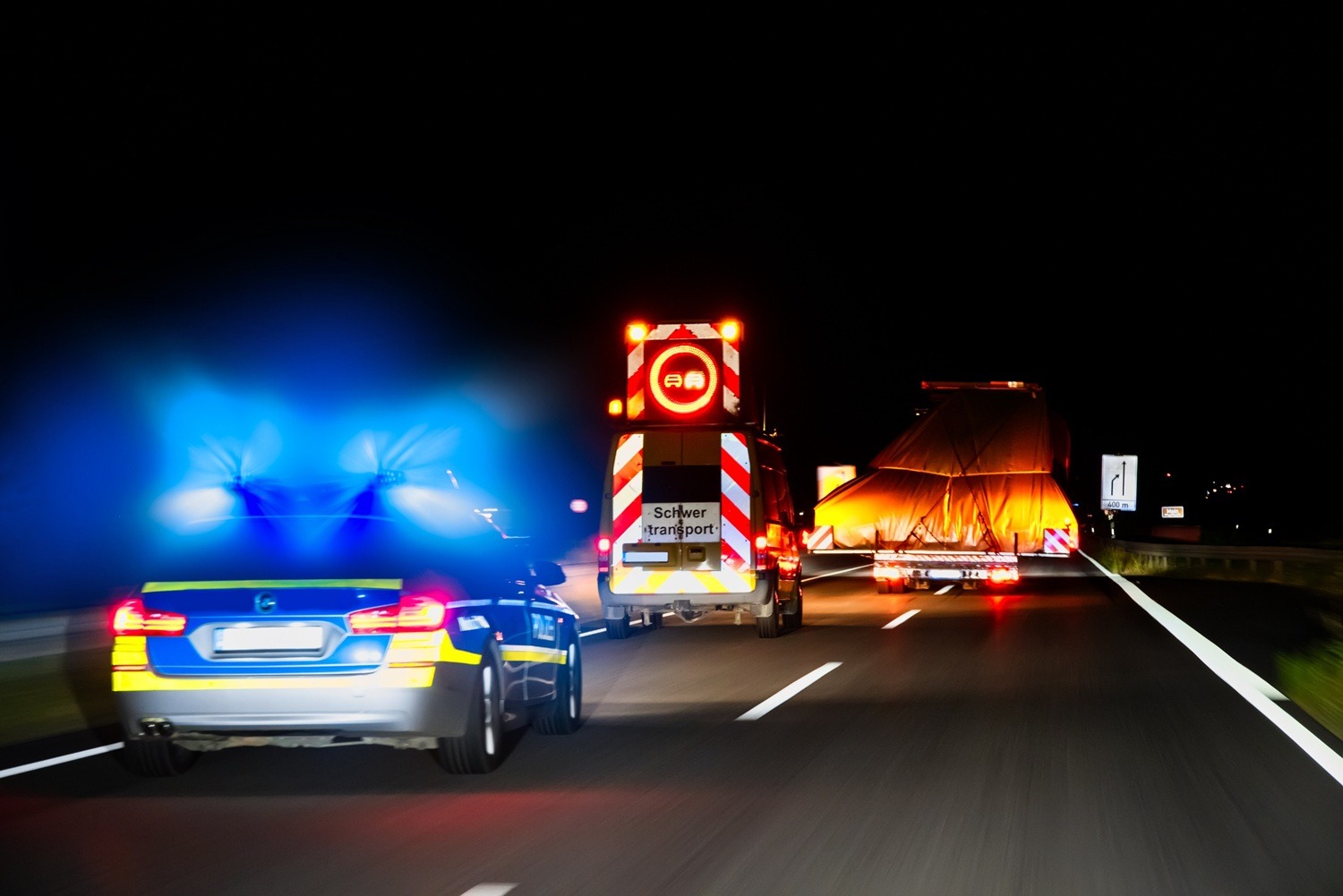 polizei-schwertransport-kritis-maximilian-gerdes